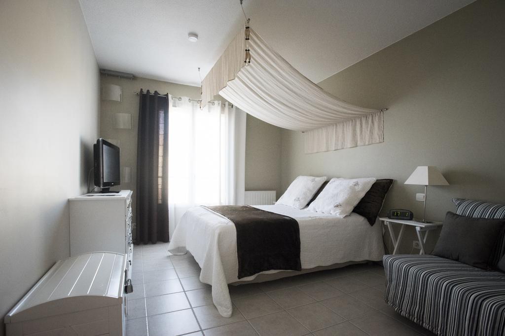 Les Gemeaux Apartment *